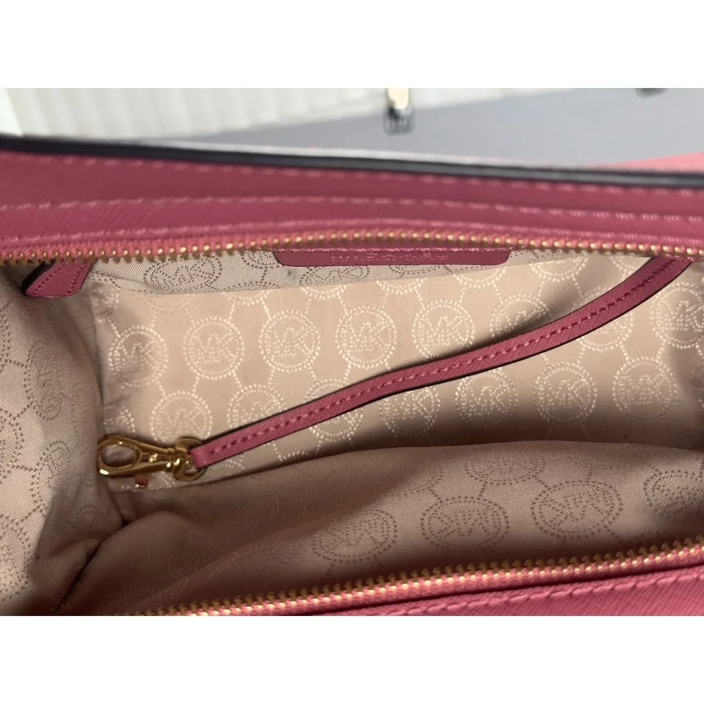 Michael Kors Selma Medium Messenger Bag Coral Pink Saffiano Leather